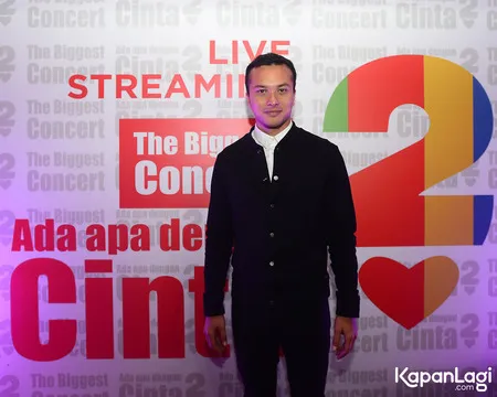 Foto Nicholas Saputra