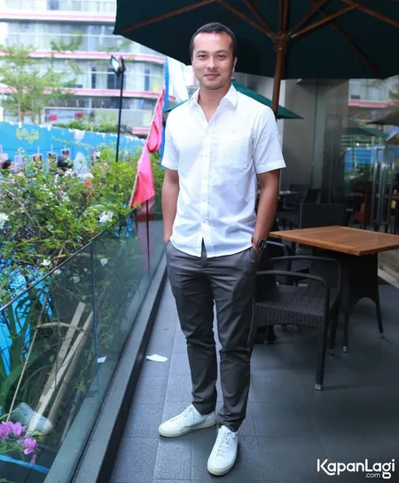 Foto Nicholas Saputra
