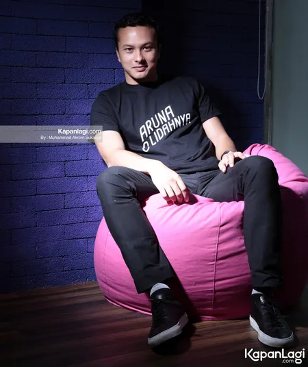 Foto Nicholas Saputra