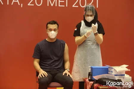 Foto Nicholas Saputra