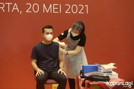 Foto Nicholas Saputra