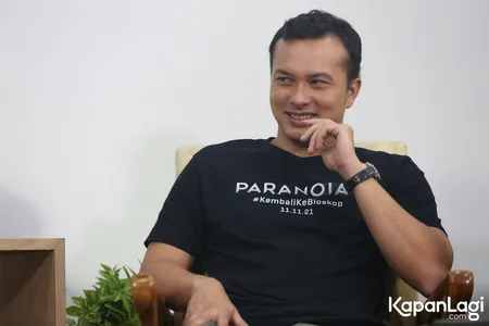 Foto Nicholas Saputra