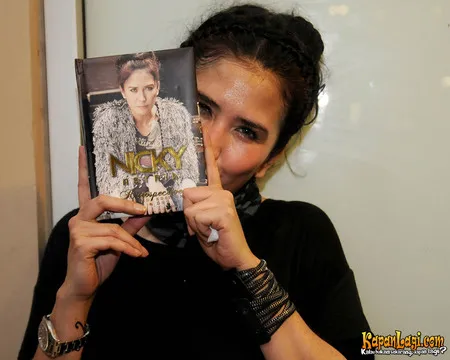 Foto Nicky Astria