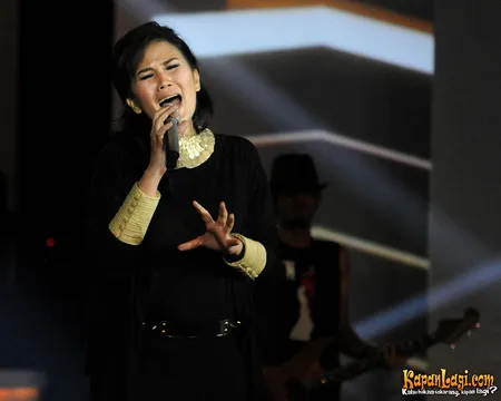Foto Nicky Astria