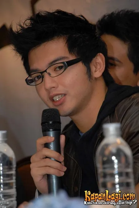 Foto Nicky Tirta