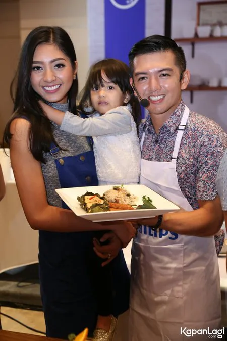 Foto Nicky Tirta