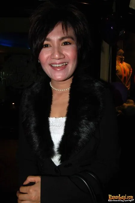 Foto Nini Carlina