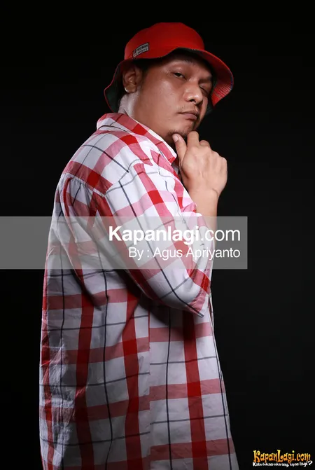 Foto Nino Christian T Five