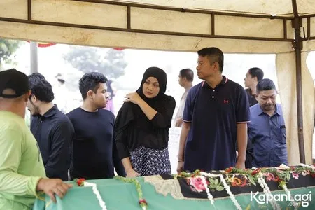 Foto Nirina Zubir