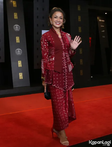 Foto Nirina Zubir