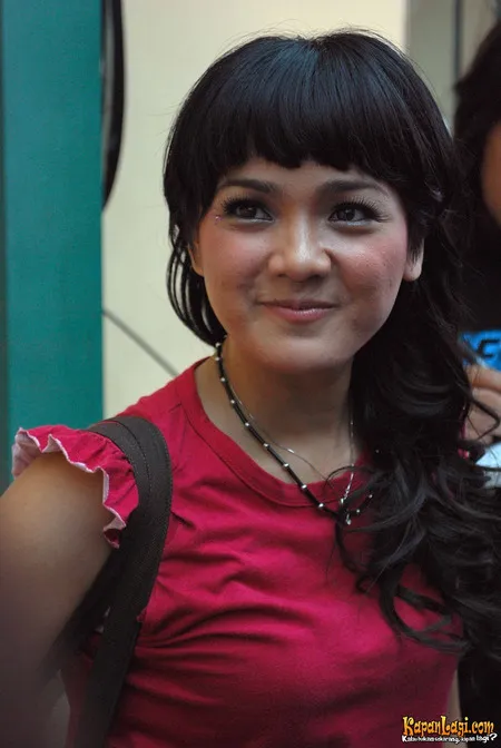 Foto Nirina Zubir
