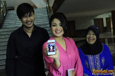 Foto Nirina Zubir