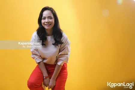 Foto Nora Danish. Nomor Foto: 032