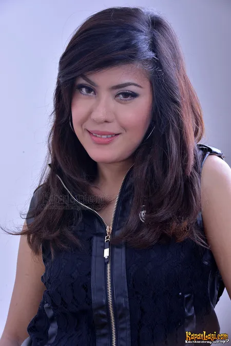 Foto Novita Dewi