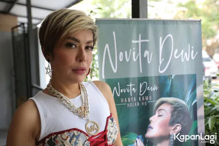 Foto Novita Dewi