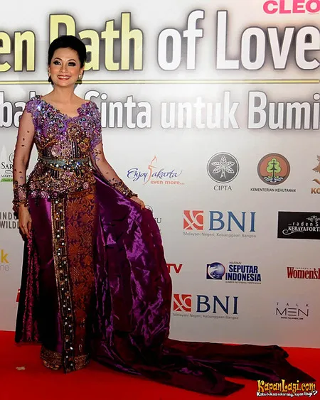 Foto Nungky Kusumastuti