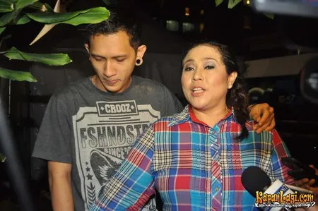 Foto Nunung Srimulat