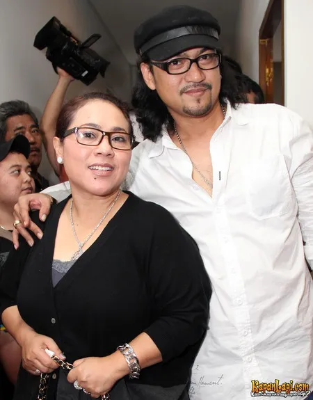 Foto Nunung Srimulat