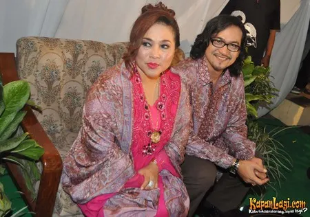 Foto Nunung Srimulat