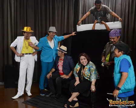 Foto Nunung Srimulat