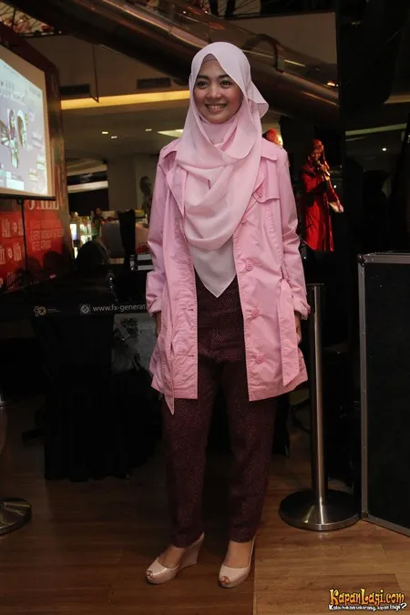 Foto Nuri Maulida. Nomor Foto: 837