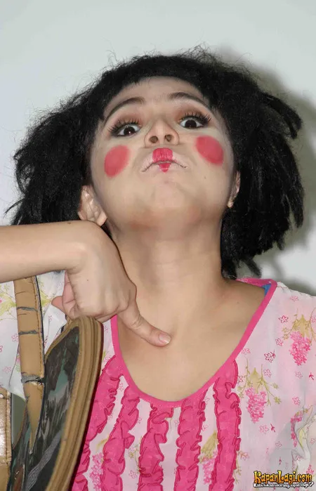Foto Nycta Gina
