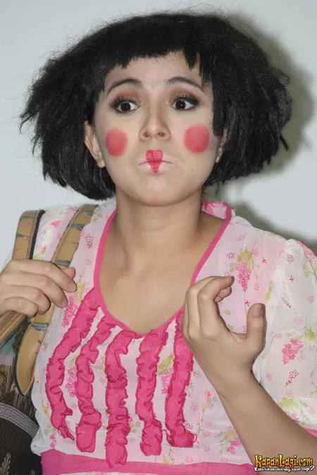 Foto Nycta Gina