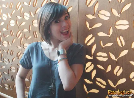 Foto Nycta Gina