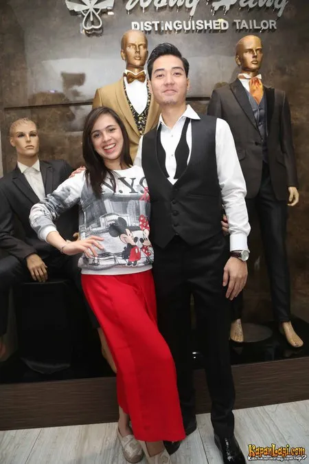 Foto Nycta Gina