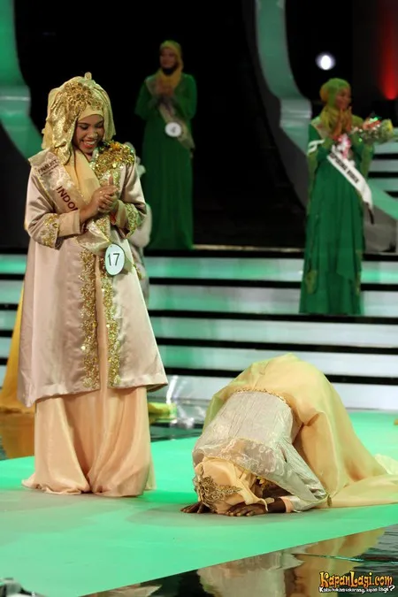 Foto Obabiyi Aishah Ajibola