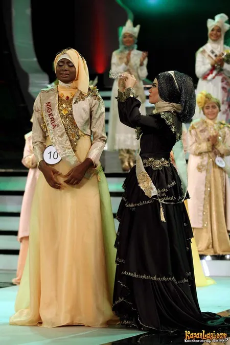 Foto Obabiyi Aishah Ajibola