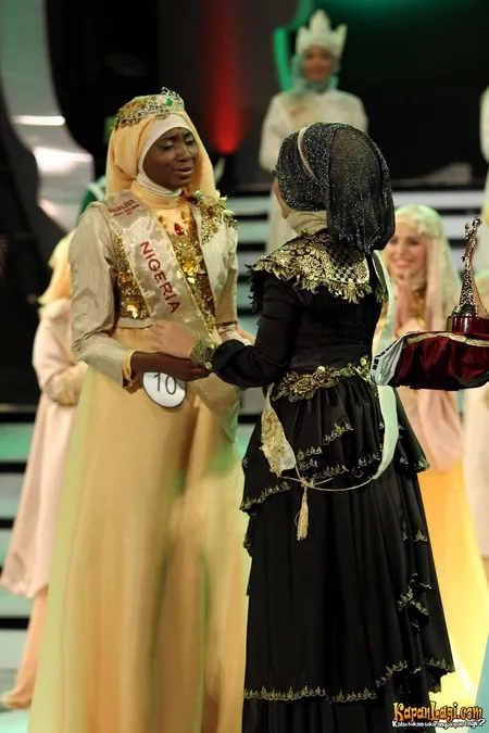 Foto Obabiyi Aishah Ajibola