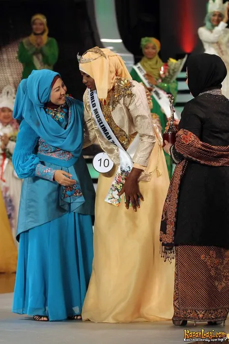 Foto Obabiyi Aishah Ajibola