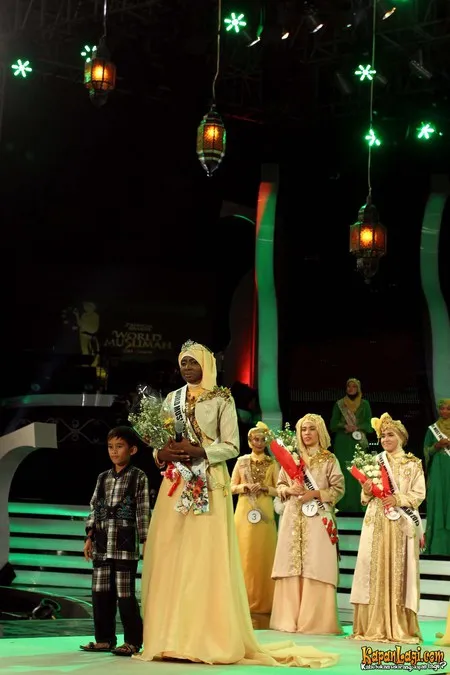 Foto Obabiyi Aishah Ajibola