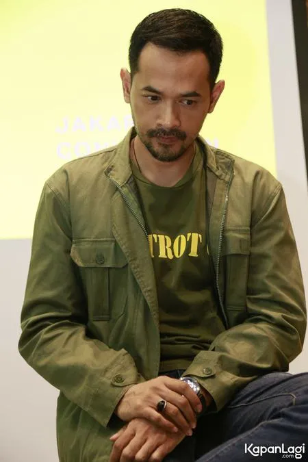 Foto Oka Antara