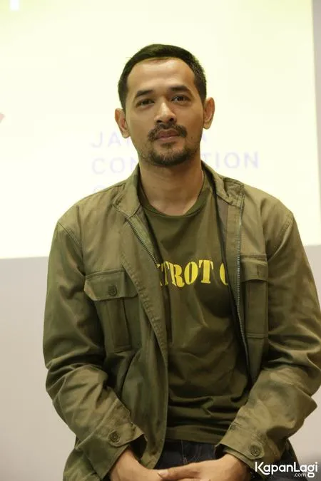 Foto Oka Antara