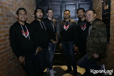 Foto Oka Antara