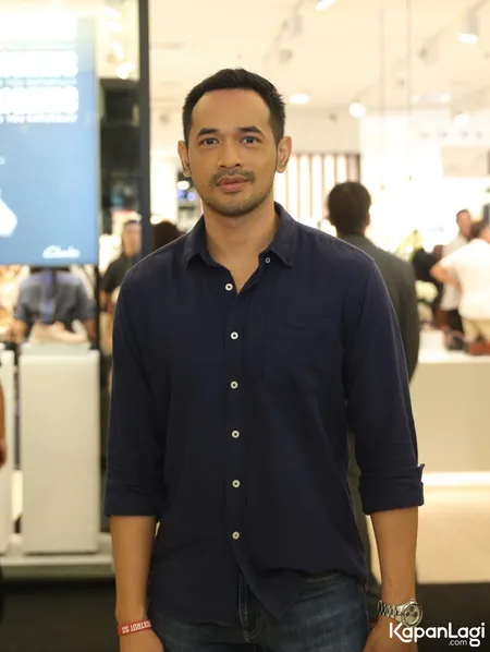 Foto Oka Antara
