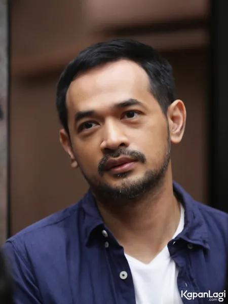 Foto Oka Antara