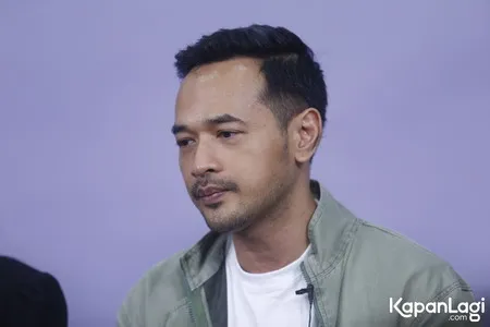 Foto Oka Antara