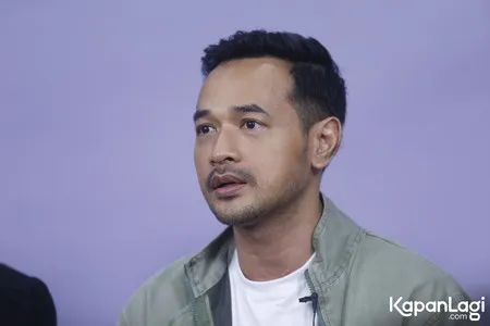 Foto Oka Antara