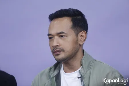 Foto Oka Antara