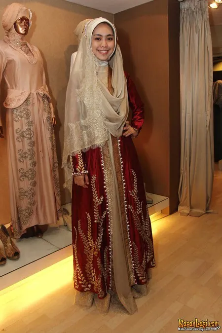 Foto Oki Setiana Dewi