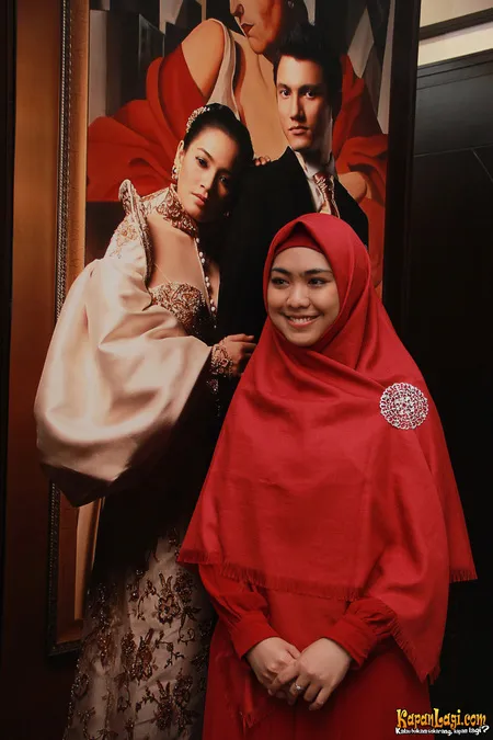 Foto Oki Setiana Dewi