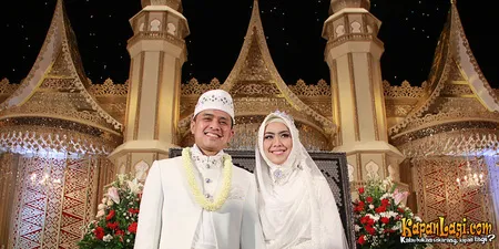 Foto Oki Setiana Dewi