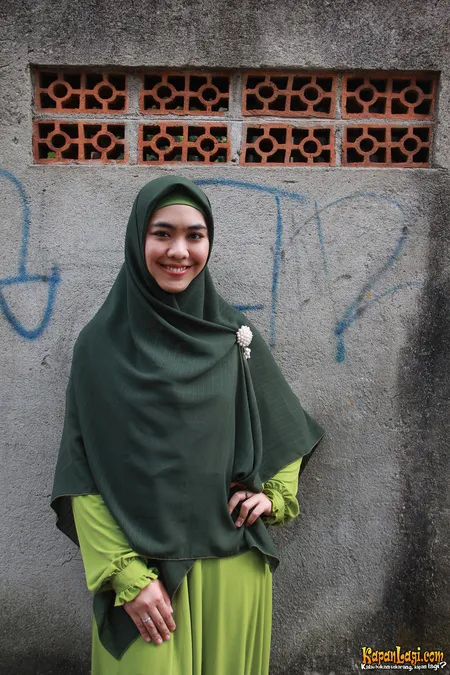 Foto Oki Setiana Dewi