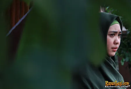 Foto Oki Setiana Dewi