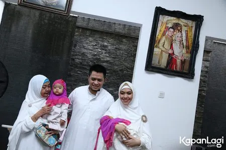 Foto Oki Setiana Dewi