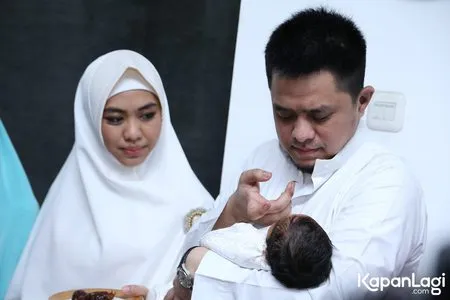 Foto Oki Setiana Dewi