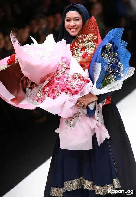 Foto Oki Setiana Dewi